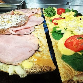 BYO Breakfast Crêpe